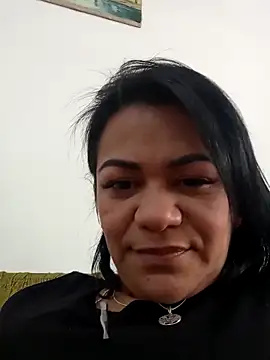 Snapshot of Dafne_77 chatting on February 27, 2026, 5:35 pm Dafne 77 online show from February 27, 2026, 5:35 pm