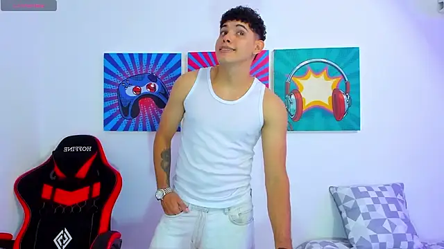 Snapshot of justin_payn14 chatting on February 24, 2026, 7:23 pm justin payn14 online show from February 24, 2026, 7:23 pm