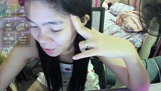 Snapshot of HornyAsianXxX chatting on July 18, 2026, 12:42 pm HornyAsianXxX online show from July 18, 2026, 12:42 pm