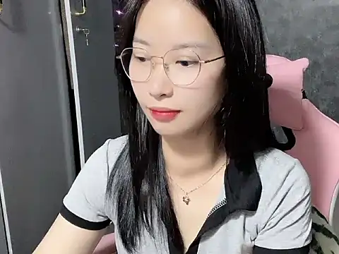 Linne6789 online show from March 12, 2026, 1:56 am