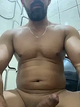 pbocam online show from May 8, 2026, 9:42 pm