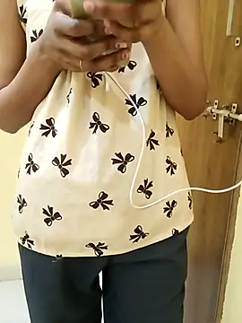 Snapshot of Siya_bombay chatting on March 8, 2026, 2:10 pm Siya bombay online show from March 8, 2026, 2:10 pm