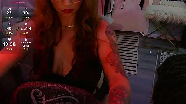 Snapshot of Alicethickpeach chatting on May 9, 2026, 4:50 am Alicethickpeach online show from May 9, 2026, 4:50 am