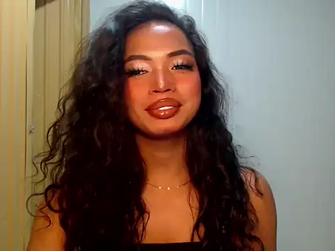 girlyteengrl online show from February 8, 2026, 2:20 pm