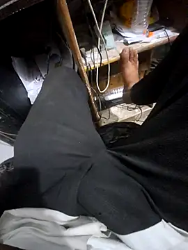 hot---boy1 online show from February 23, 2026, 3:31 pm