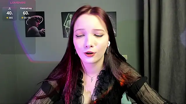 AuroraKane online show from March 24, 2026, 4:34 pm