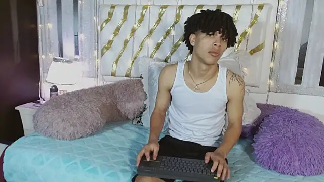 ian smith  online show from February 23, 2026, 12:13 pm