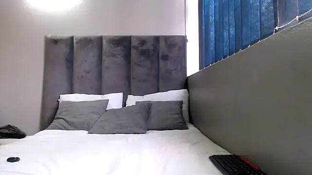 Snapshot of SexyLaylahx chatting on March 3, 2026, 11:27 am SexyLaylahx online show from March 3, 2026, 11:27 am