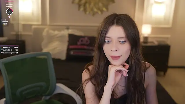 Snapshot of Zlata_Sky chatting on February 10, 2026, 3:49 pm Zlata Sky online show from February 10, 2026, 3:49 pm