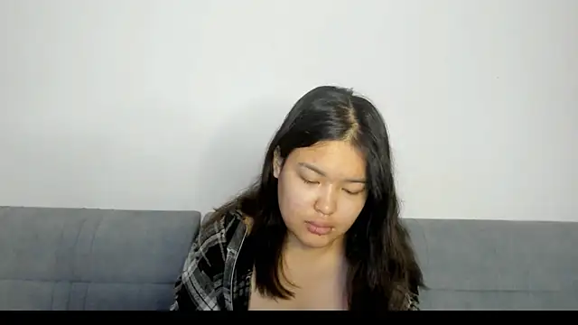 Snapshot of luna_yum chatting on February 25, 2026, 7:23 pm luna yum online show from February 25, 2026, 7:23 pm