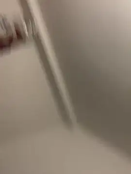 LeonieClaire online show from February 11, 2026, 4:56 pm