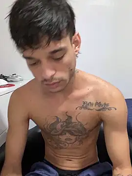 Snapshot of ruffvip chatting on March 3, 2026, 12:22 pm ruffvip online show from March 3, 2026, 12:22 pm