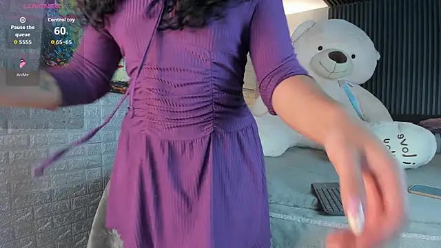 Snapshot of Magic_ivone chatting on July 22, 2026, 12:19 pm Magic ivone online show from July 22, 2026, 12:19 pm
