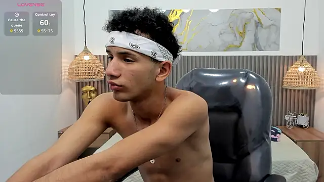 JDWhite18 online show from March 26, 2026, 6:08 am