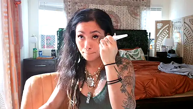 Snapshot of 222goddess444you chatting on February 13, 2026, 9:11 pm 222goddess444you online show from February 13, 2026, 9:11 pm