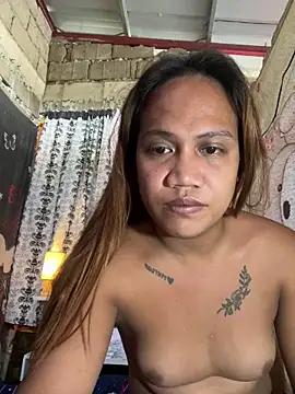 Queen-barbie online show from March 11, 2026, 11:00 pm