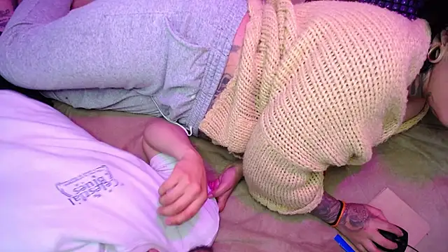 SoftSin1 online show from April 23, 2026, 5:30 am