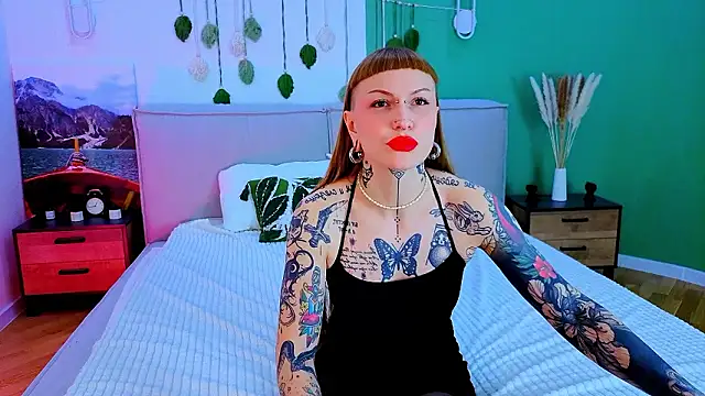 Snapshot of SugarSoot chatting on February 5, 2026, 5:34 am SugarSoot online show from February 5, 2026, 5:34 am