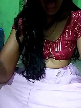 Royal hotti0011 online show from March 18, 2026, 9:07 pm