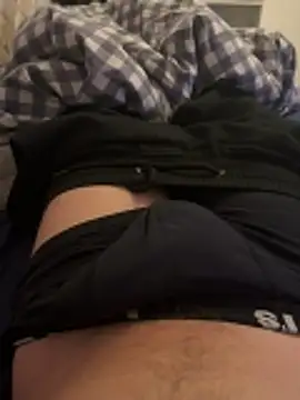 Snapshot of Enzo_2763 chatting on March 2, 2026, 7:43 pm Enzo 2763 online show from March 2, 2026, 7:43 pm