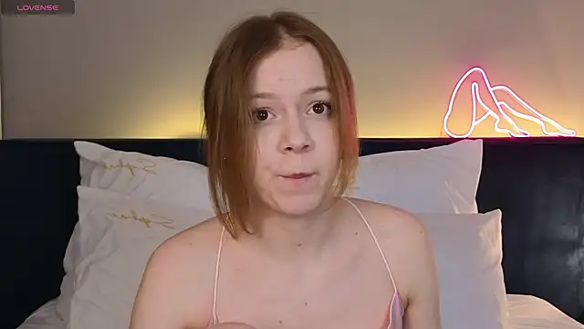 AliceYummy online show from April 19, 2026, 6:10 pm