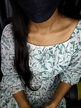 Hey Mira online show from February 1, 2026, 6:06 pm