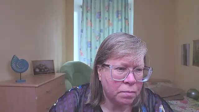 Emma Eclipsee online show from March 4, 2026, 10:32 am