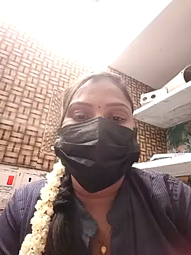 Snapshot of Tamil_Hot_Nisha chatting on February 23, 2026, 4:59 pm Tamil Hot Nisha online show from February 23, 2026, 4:59 pm