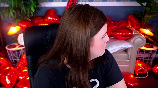 KristiFoxy online show from February 19, 2026, 7:21 pm