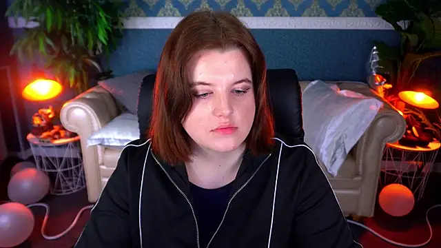 KristiFoxy online show from March 10, 2026, 6:18 am