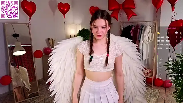 Snapshot of MirthaZien chatting on February 15, 2026, 7:51 am MirthaZien online show from February 15, 2026, 7:51 am