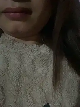 yuii-717 online show from February 3, 2026, 2:44 pm