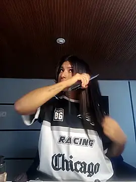 Snapshot of MeelFox chatting on March 4, 2026, 12:22 pm MeelFox online show from March 4, 2026, 12:22 pm