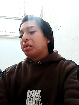 MeelFox online show from April 6, 2026, 12:39 pm