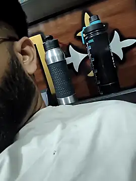 MrCurioX online show from April 19, 2026, 2:38 pm