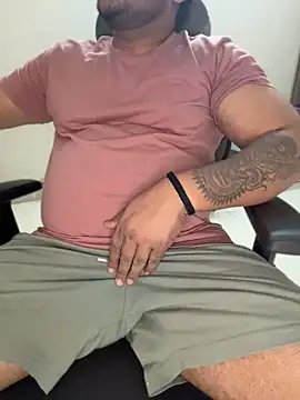 Rah0091 online show from April 19, 2026, 10:25 am