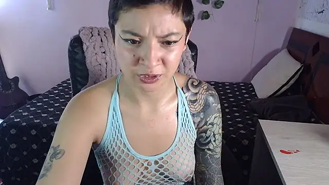 juaaanaaa online show from February 13, 2026, 12:12 pm