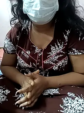 Maturecouple225 online show from February 11, 2026, 5:18 pm