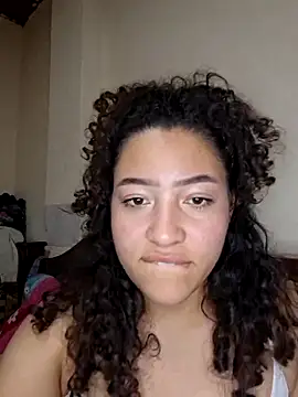 meganrousx online show from April 19, 2026, 2:33 am