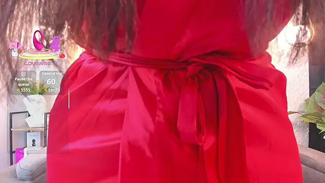 violet scott  online show from February 14, 2026, 10:34 am