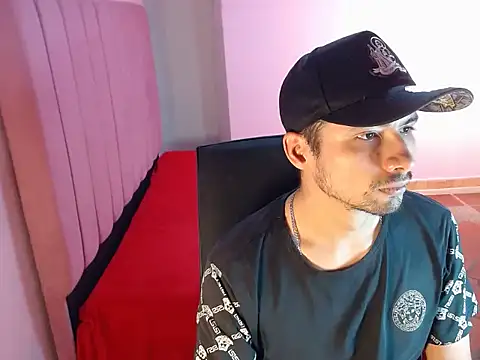 FerminGomez online show from February 5, 2026, 6:45 pm