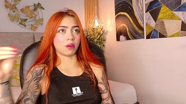 Snapshot of Polygonniaa chatting on March 4, 2026, 2:34 pm Polygonniaa online show from March 4, 2026, 2:34 pm