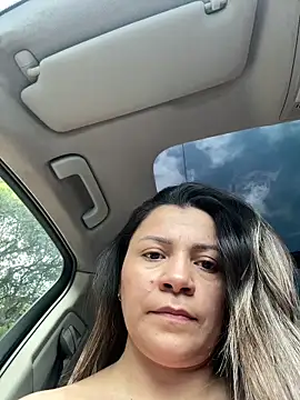 Snapshot of ANDREA04_ chatting on February 10, 2026, 6:23 pm ANDREA04 online show from February 10, 2026, 6:23 pm