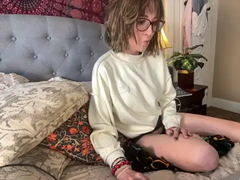 Snapshot of BrookiesLife chatting on May 26, 2026, 4:14 pm BrookiesLife online show from May 26, 2026, 4:14 pm