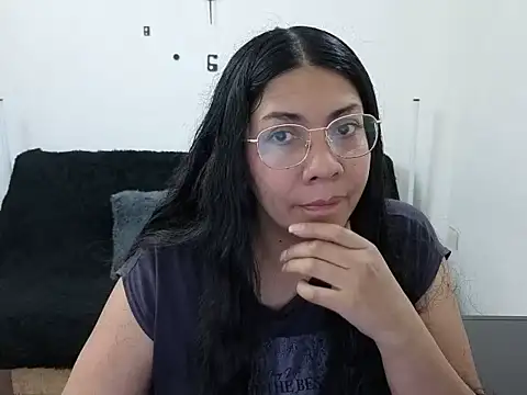 johana collins online show from March 9, 2026, 1:59 pm