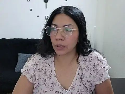 johana collins online show from March 10, 2026, 2:11 pm