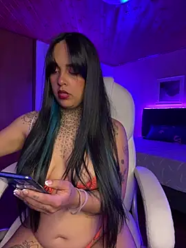 Annie Alicee online show from February 27, 2026, 3:23 pm