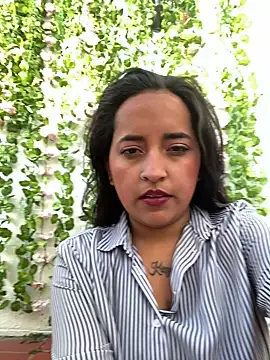 Annie Alicee online show from March 4, 2026, 12:00 pm