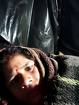 Hot kiran4 online show from February 13, 2026, 9:44 pm