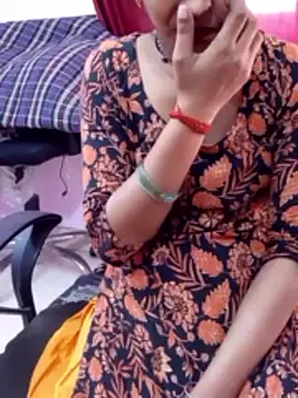 Snapshot of Hot_baby900 chatting on February 24, 2026, 3:37 am Hot baby900 online show from February 24, 2026, 3:37 am